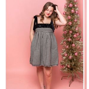 Gabrie Houndstooth Dress